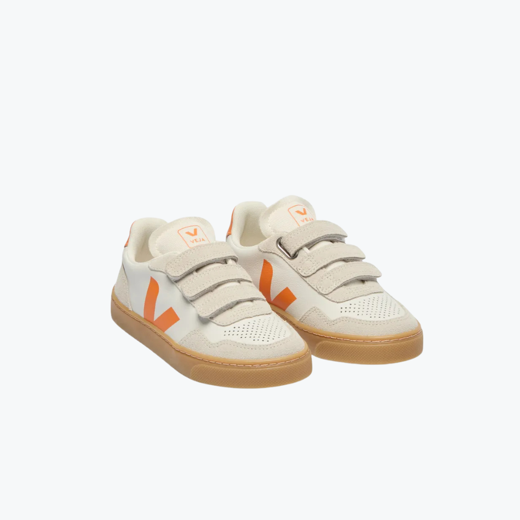 Small V-90 white fury natural - Veja