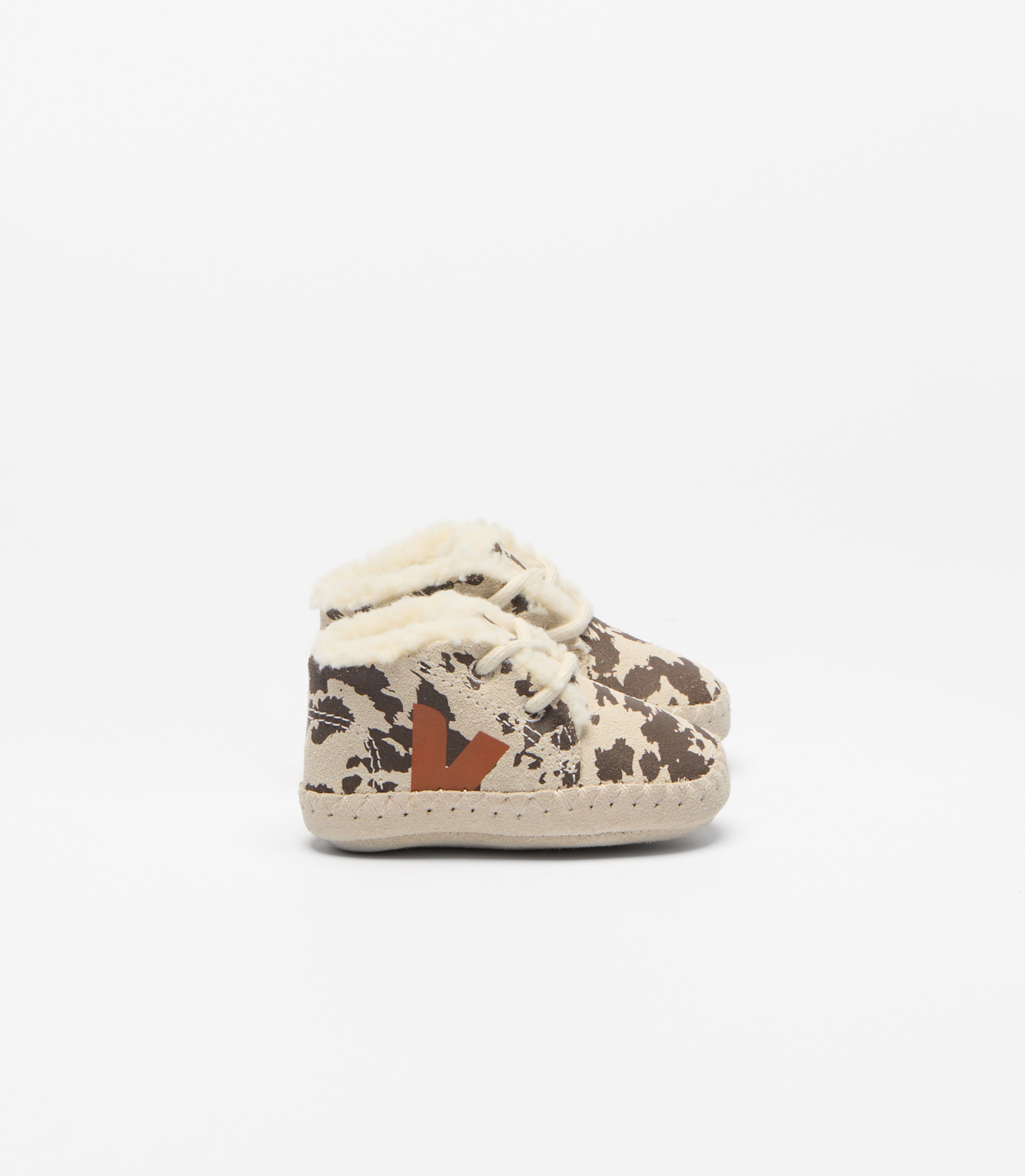 Chausson Pierre Wild Country - Veja