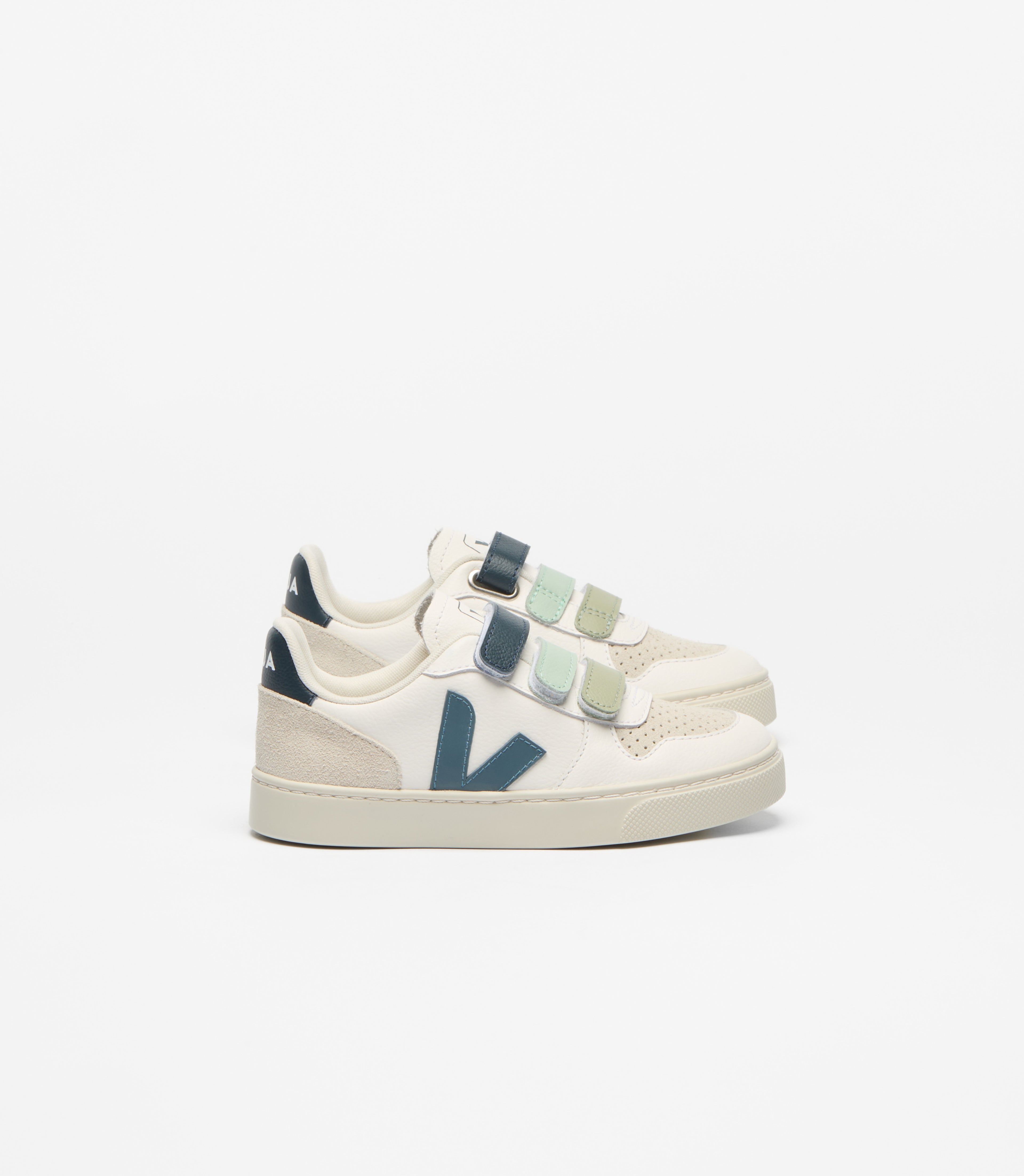 Small V-10 White California - Veja