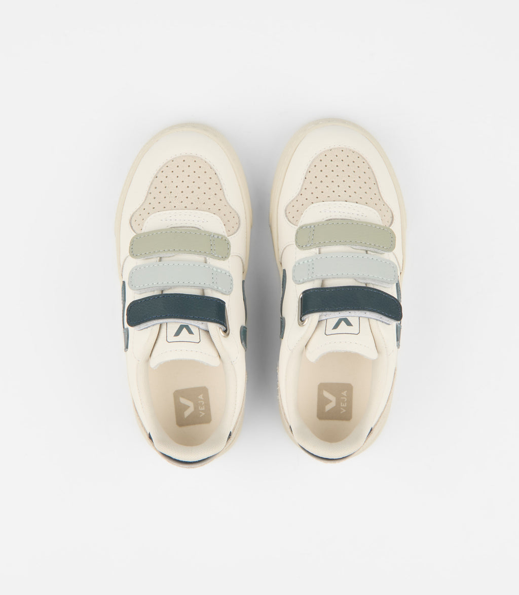 Small V-10 White California - Veja